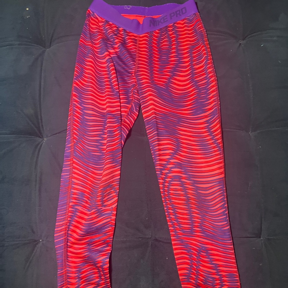 Brand:nike Size:large[kids] Color:perpole,red,pink